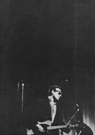 1985-05-04 Melody Maker photo 01 px.jpg